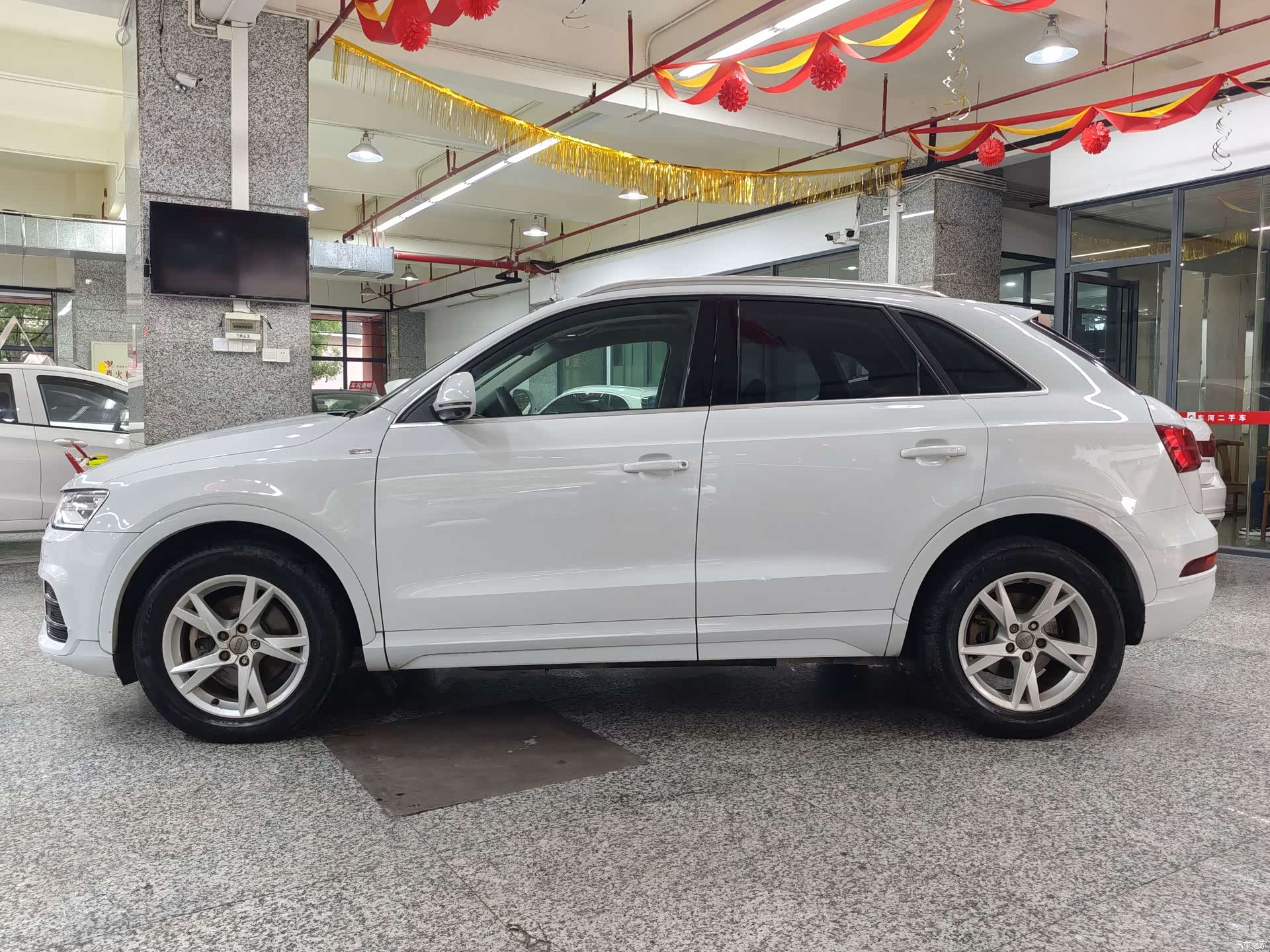 Audi Q3, 2018 16