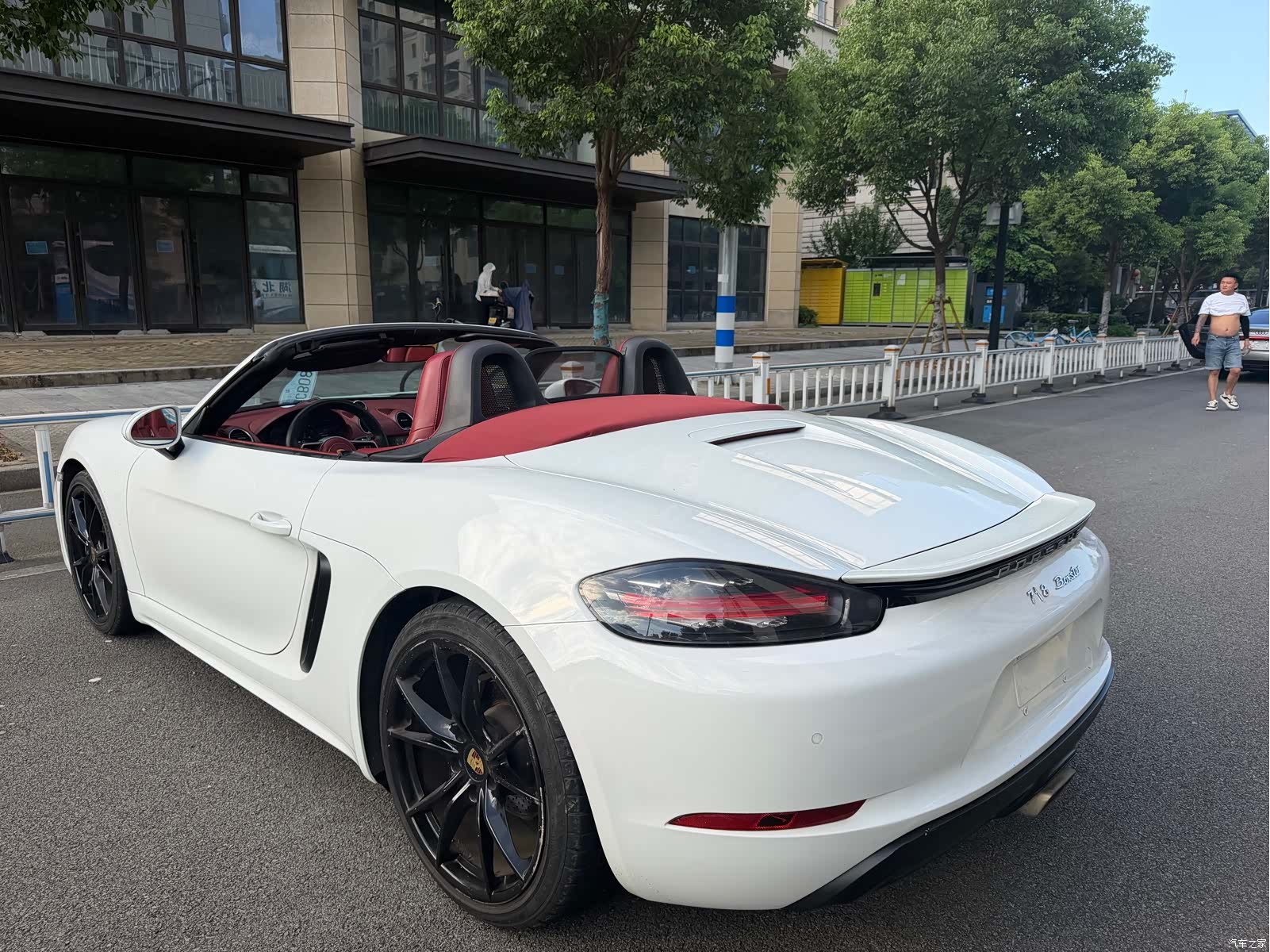 Porsche Boxster, 2022 11