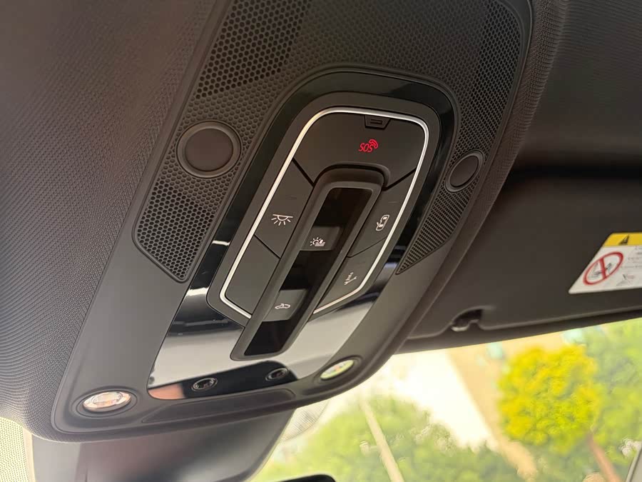 Audi A6L 2020, фото 17