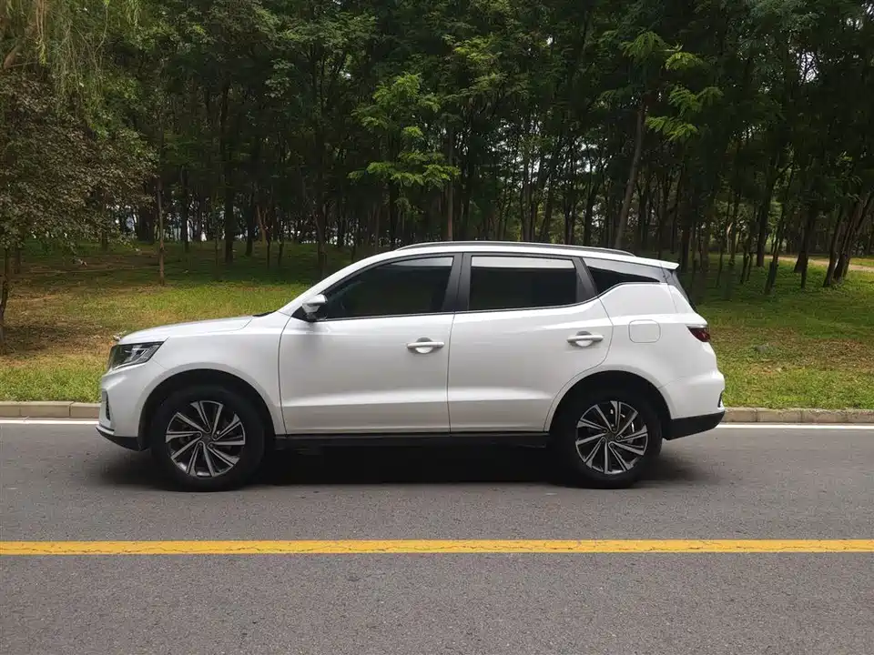 Geely Vision X6