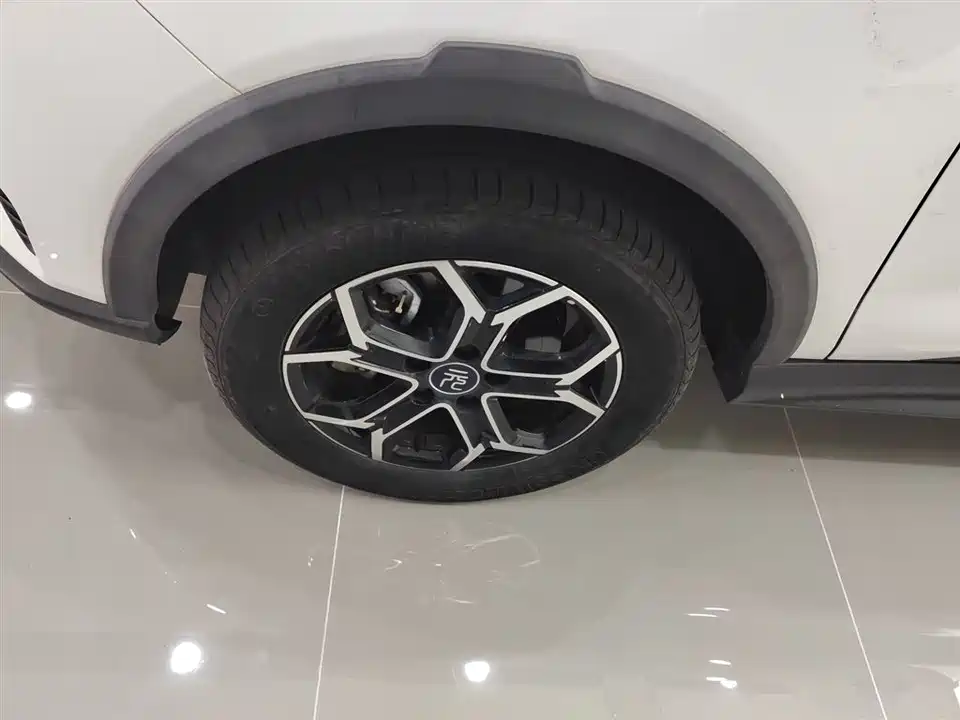 BYD Yuan Pro BYD Yuan Pro