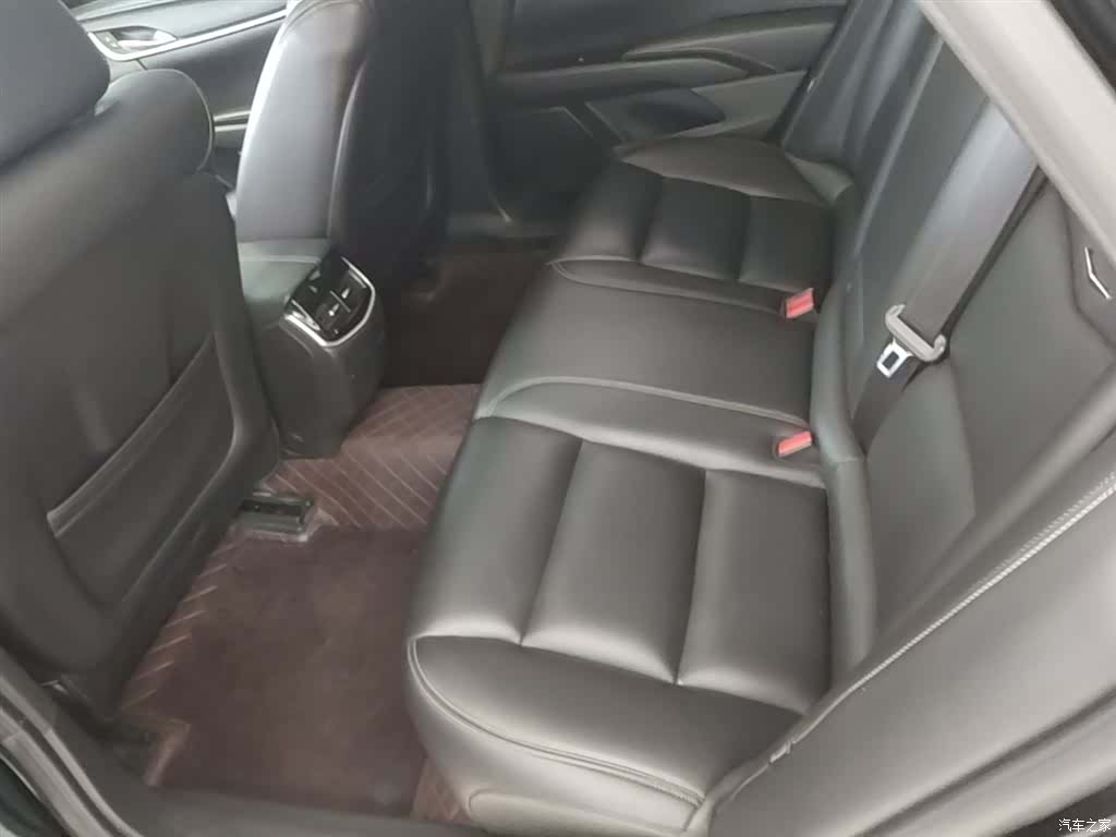 Cadillac XTS, 2018 16