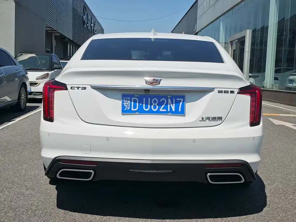 Cadillac CT5