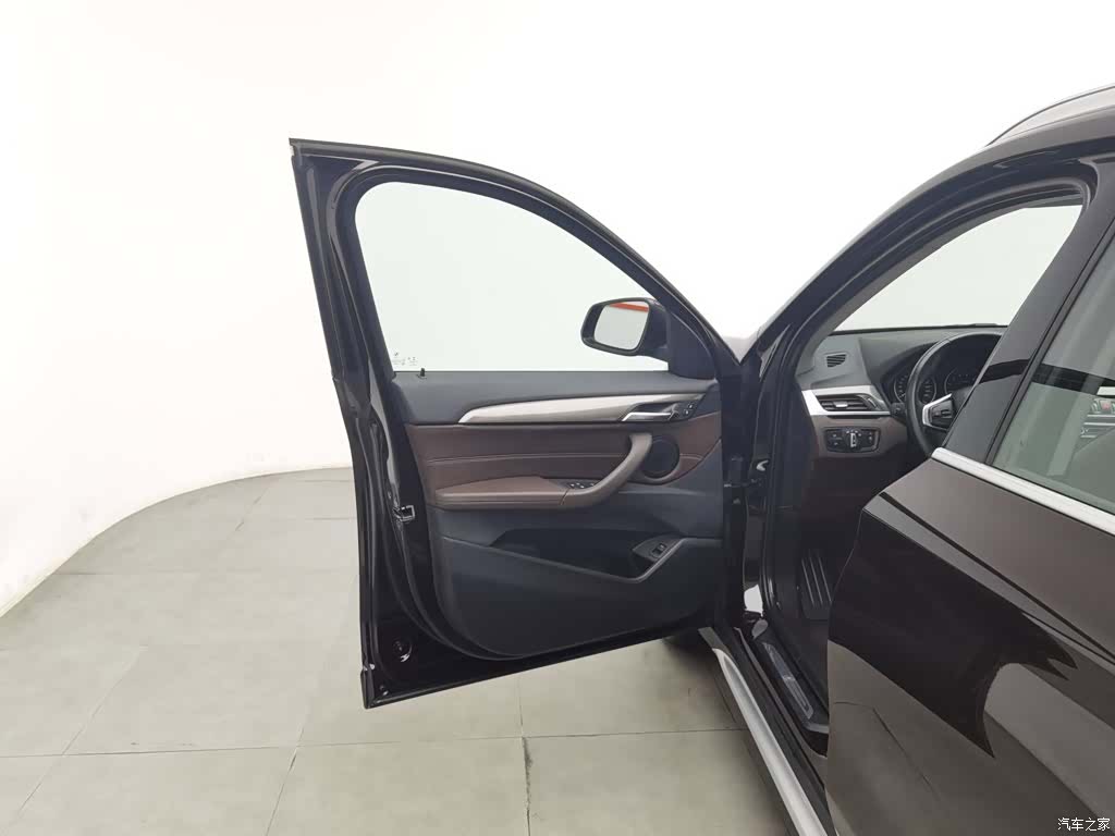 BMW X1, 2018 8