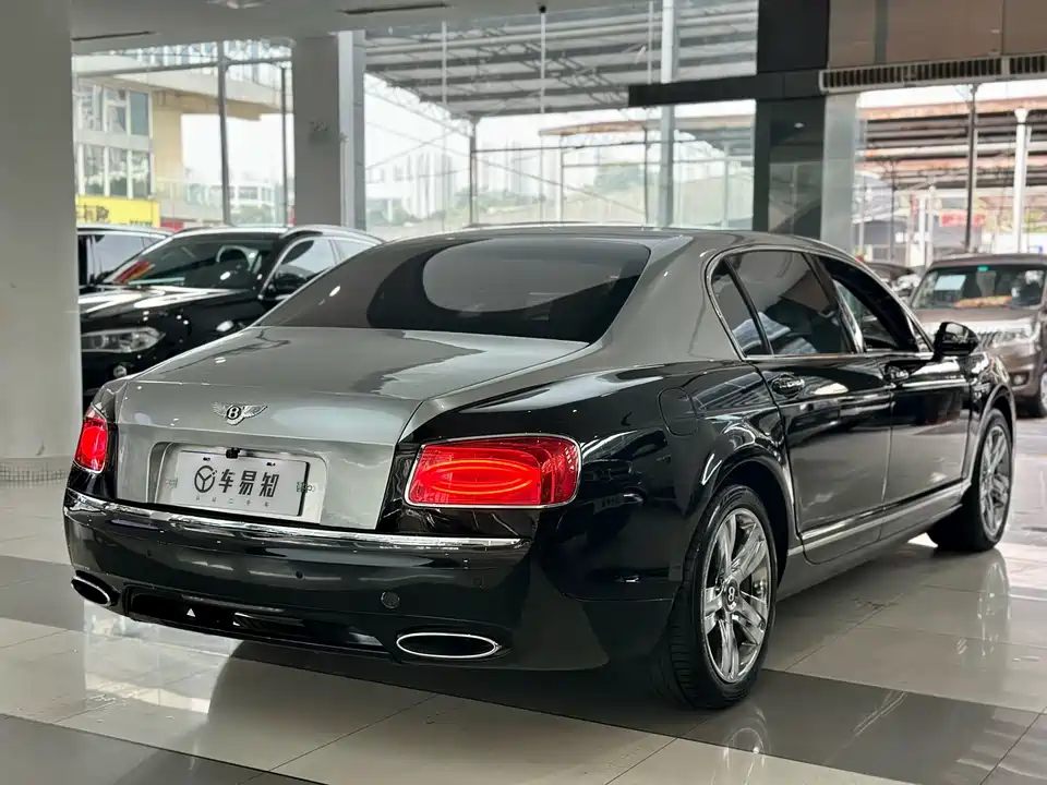 Bentley Flying