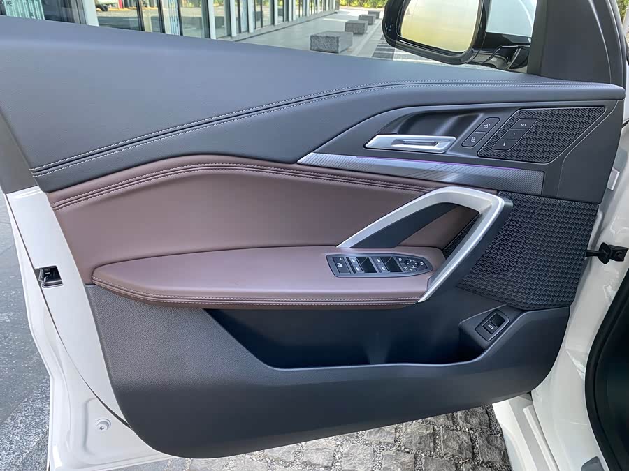 BMW X1 2025, фото 8