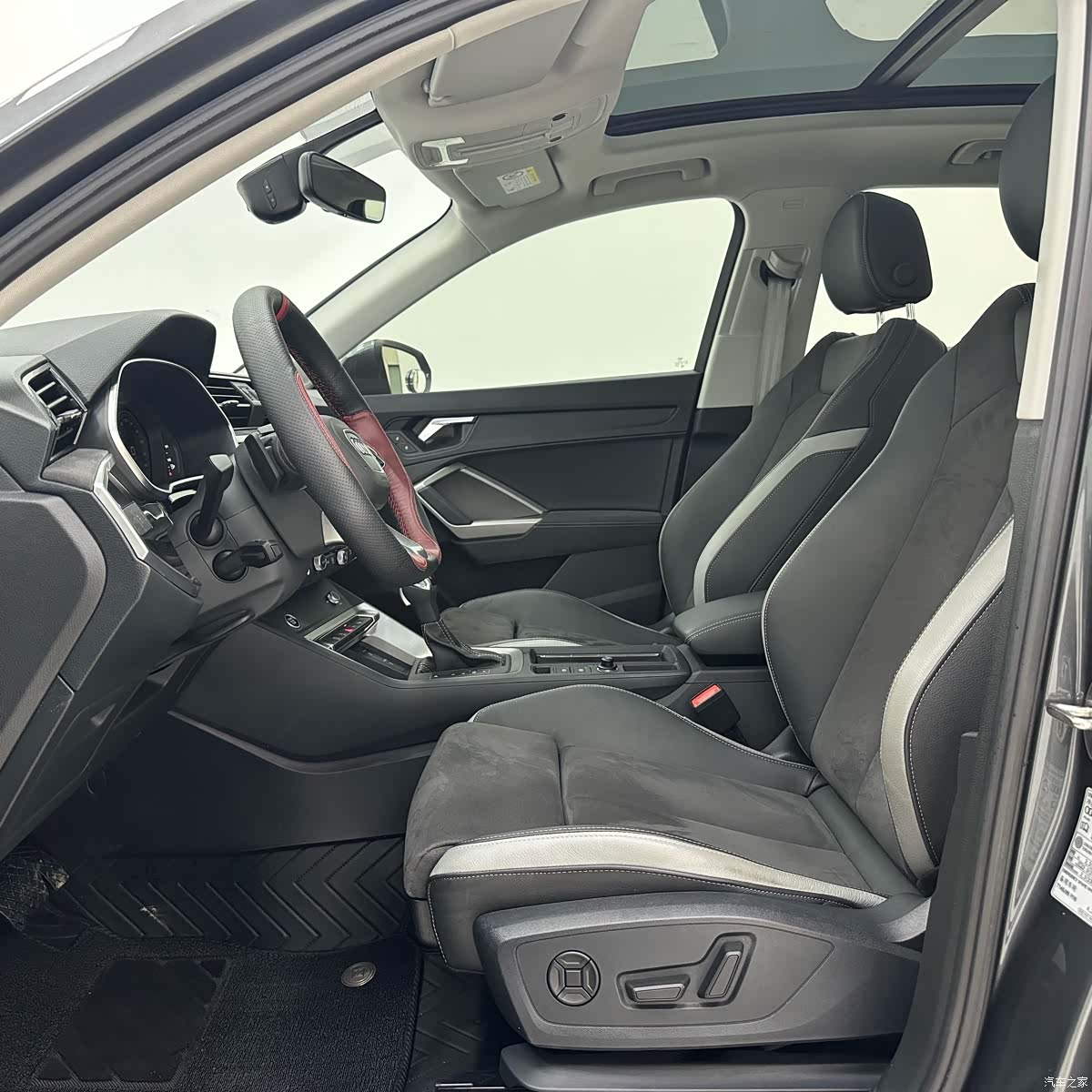 Audi Q3, 2022 7