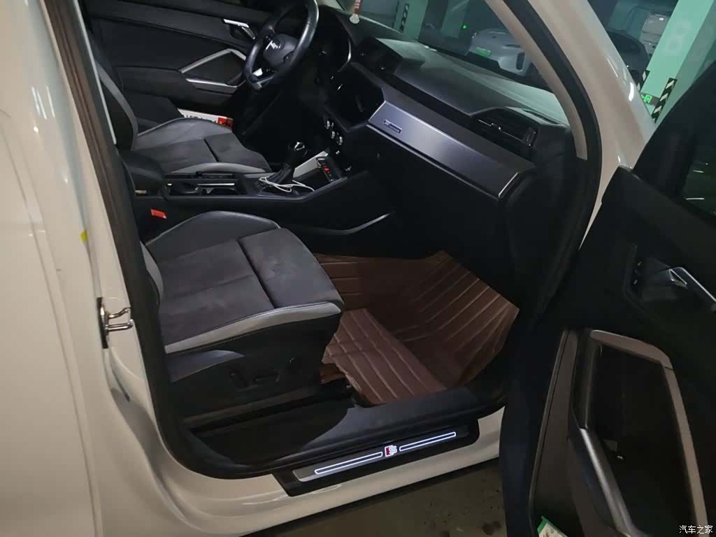 Audi Q3, 2022 21
