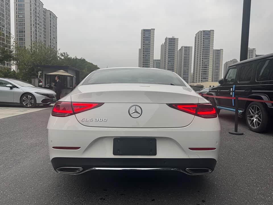 Mercedes-Benz CLS