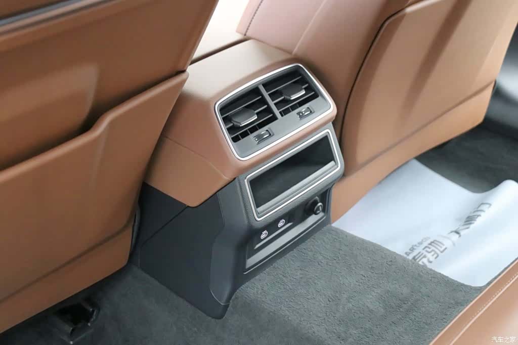 Audi A7L, 2026 22