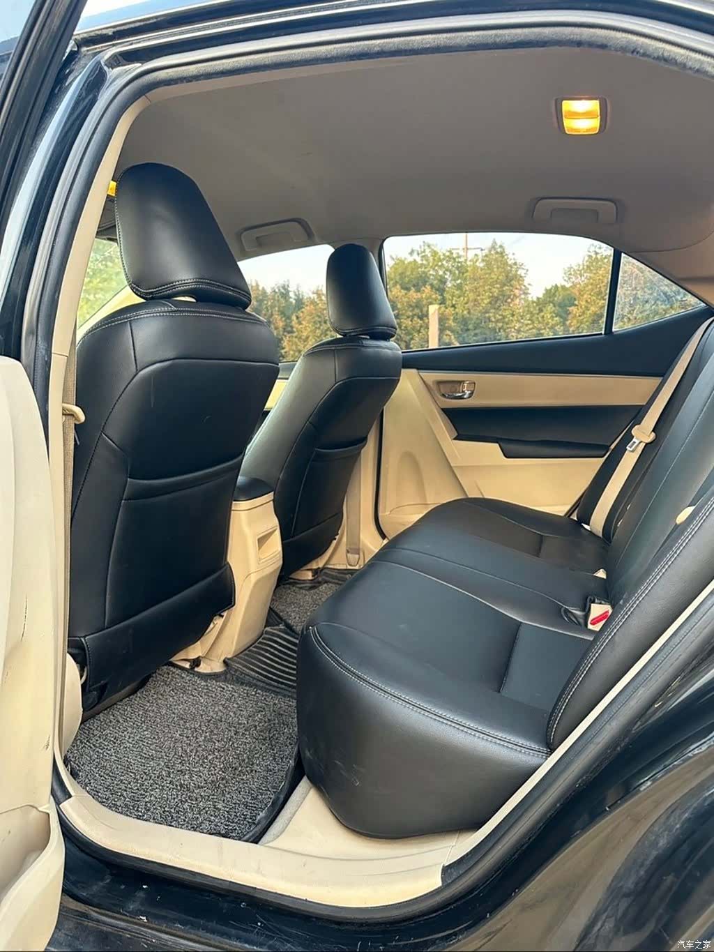 Toyota Corolla, 2015 7