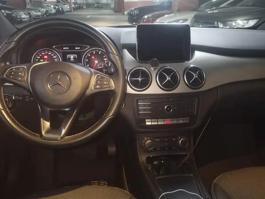 Mercedes-Benz Class B