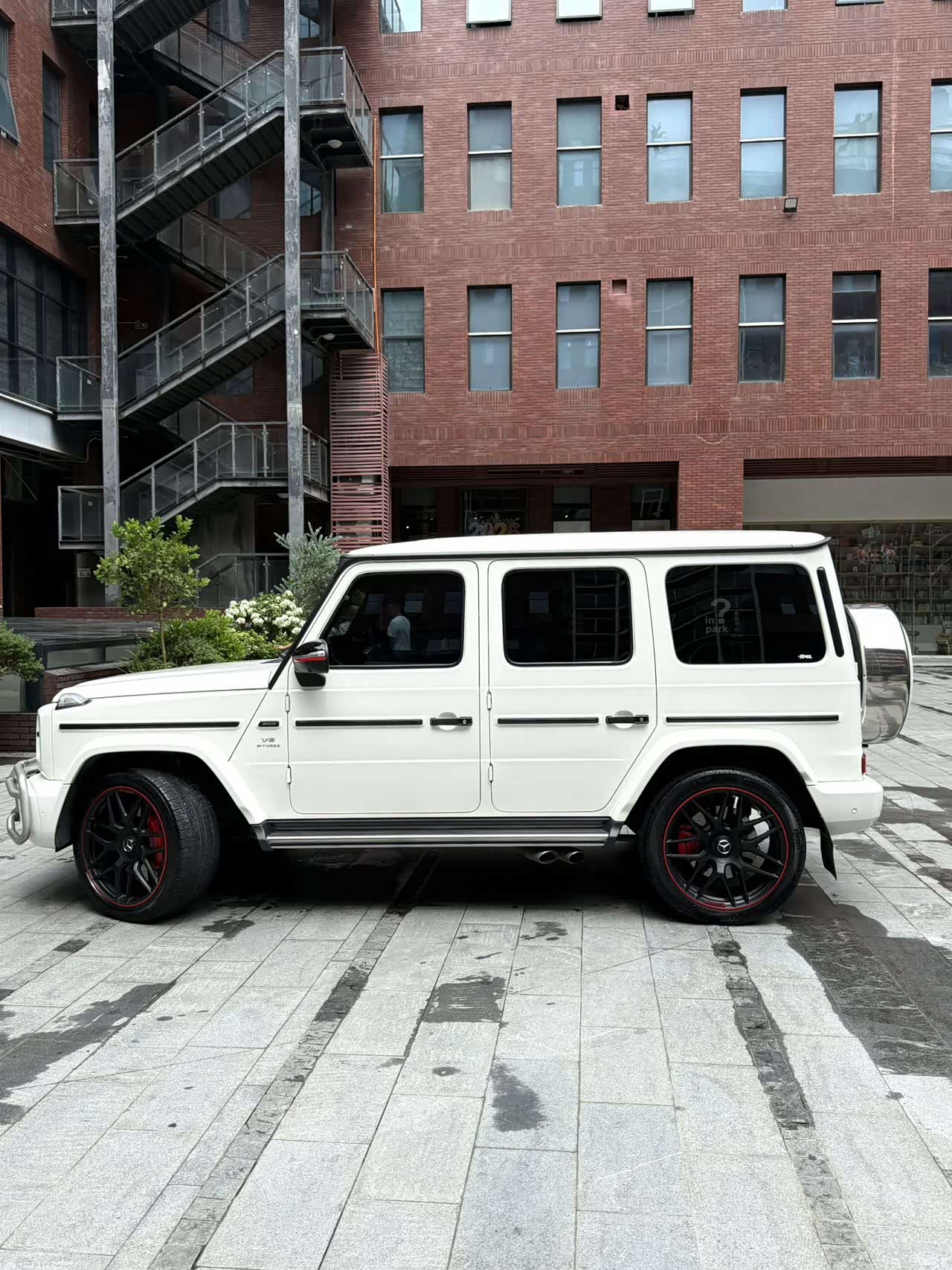 Mercedes-Benz G-Class, 2019 13