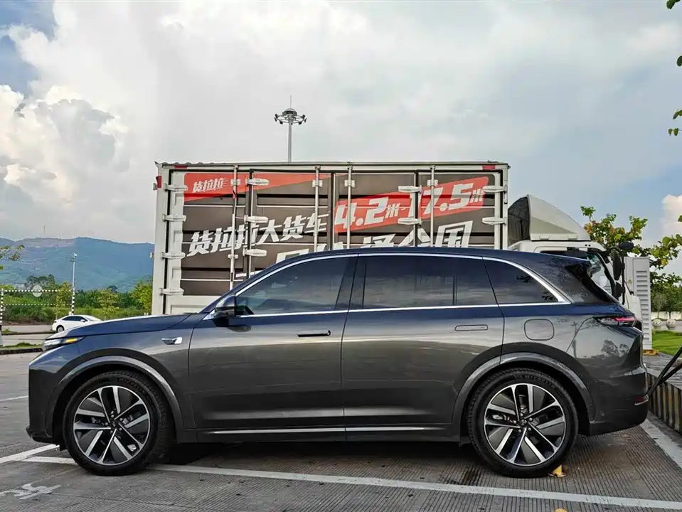 Li Auto Ideal L7