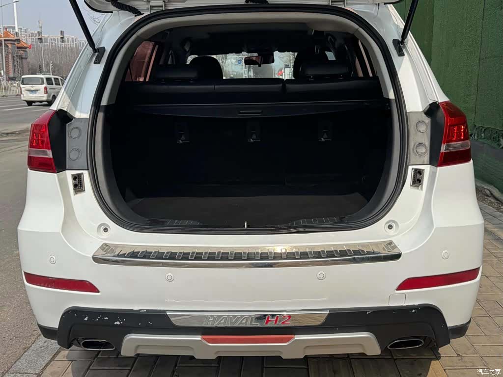 Haval H2, 2015 10