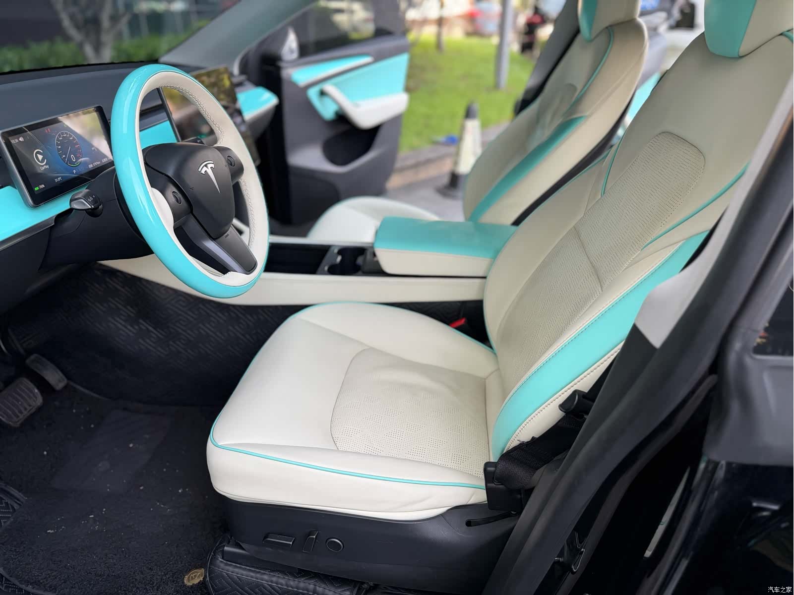 Tesla Model Y, 2022 4