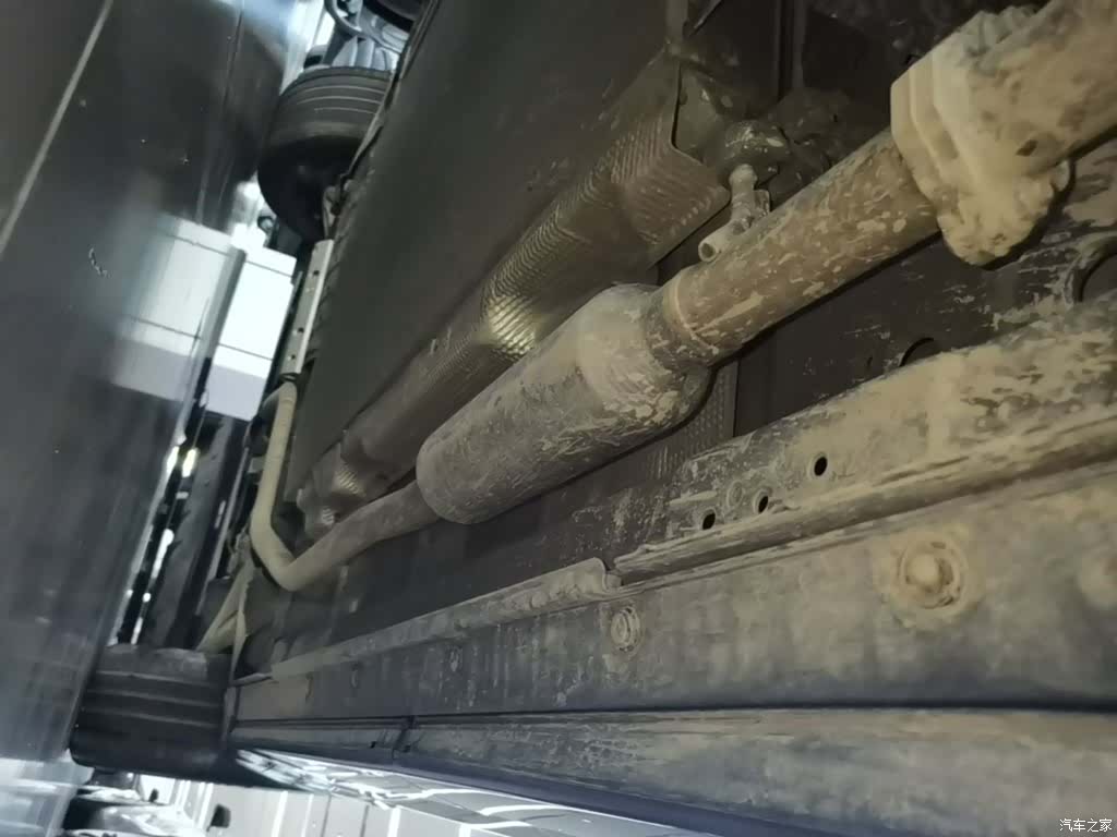 Li Auto L8, 2023 21
