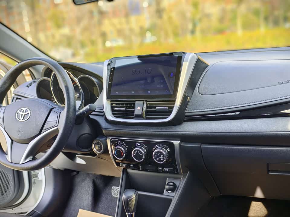 Toyota YARiS L Zhixuan