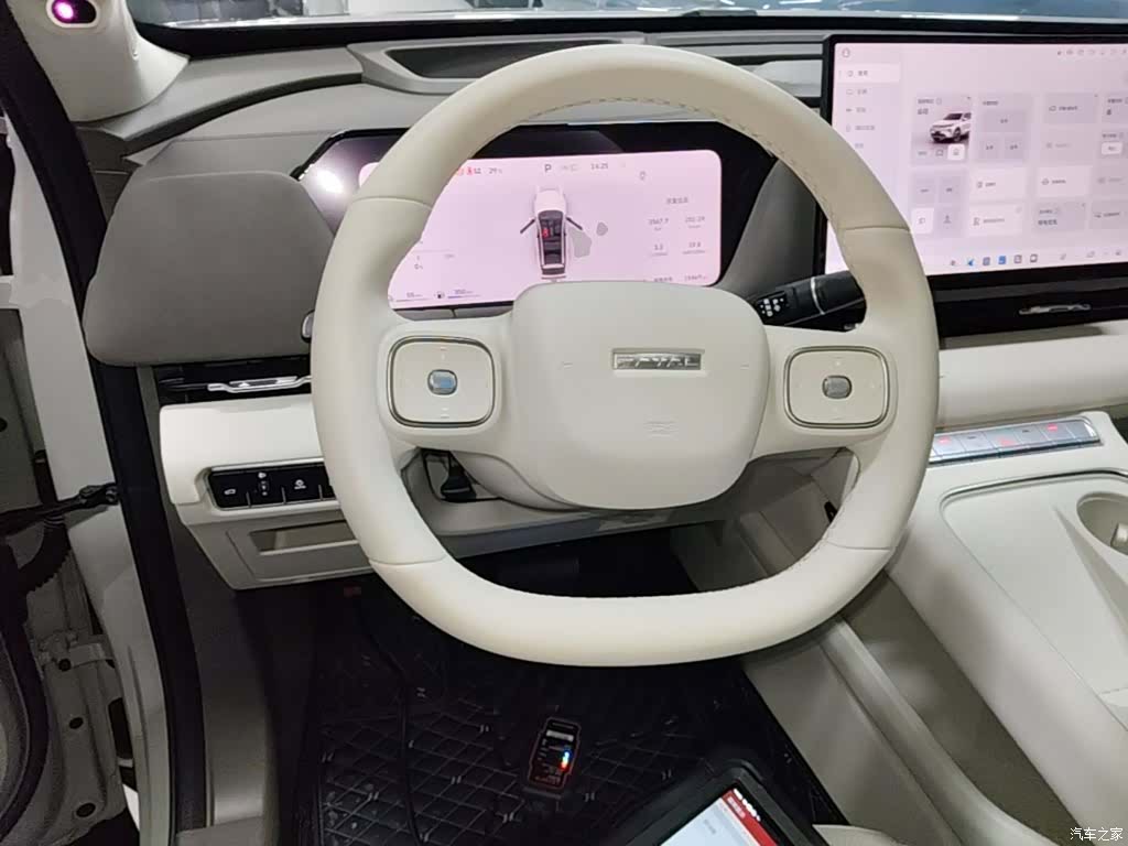 Haval Hi4, 2025 11