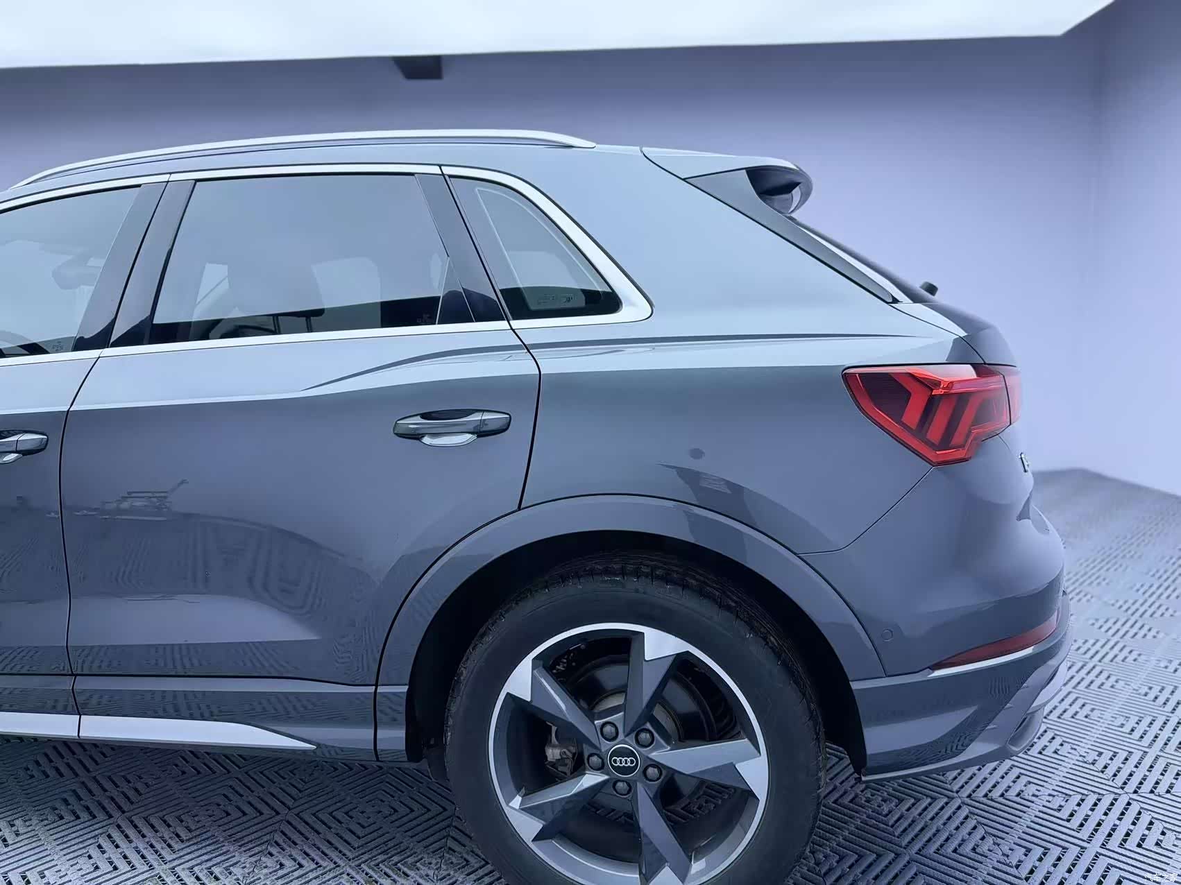 Audi Q3, 2022 6