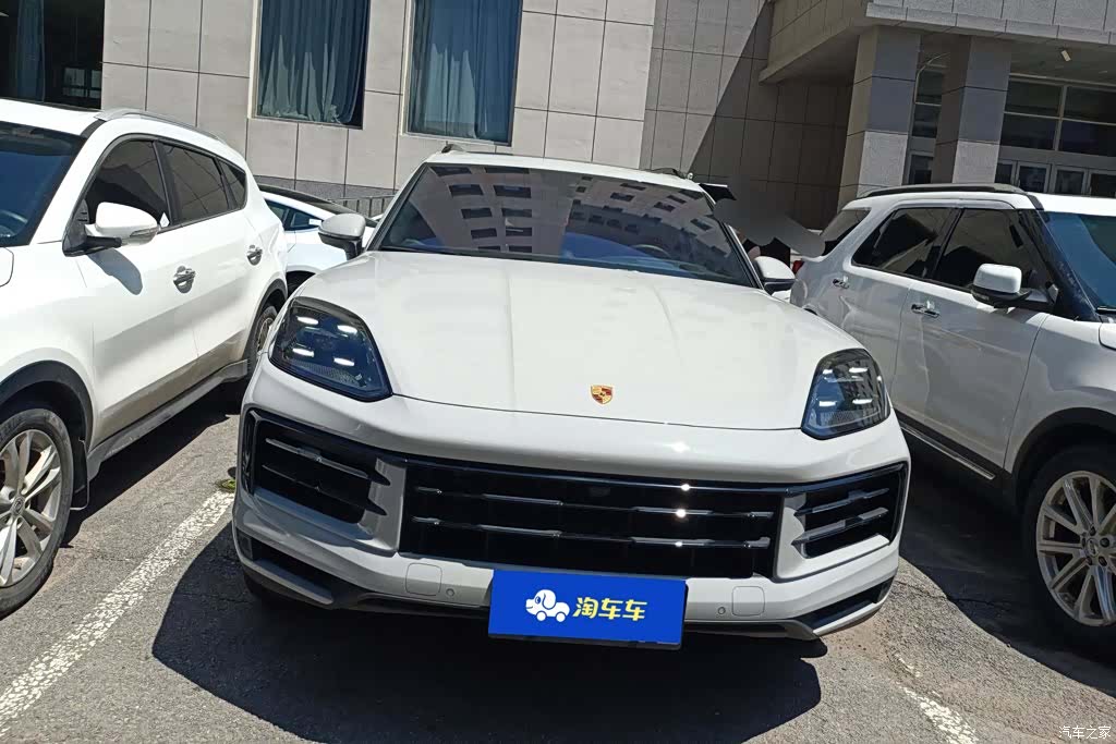 Porsche Cayenne, 2024 2