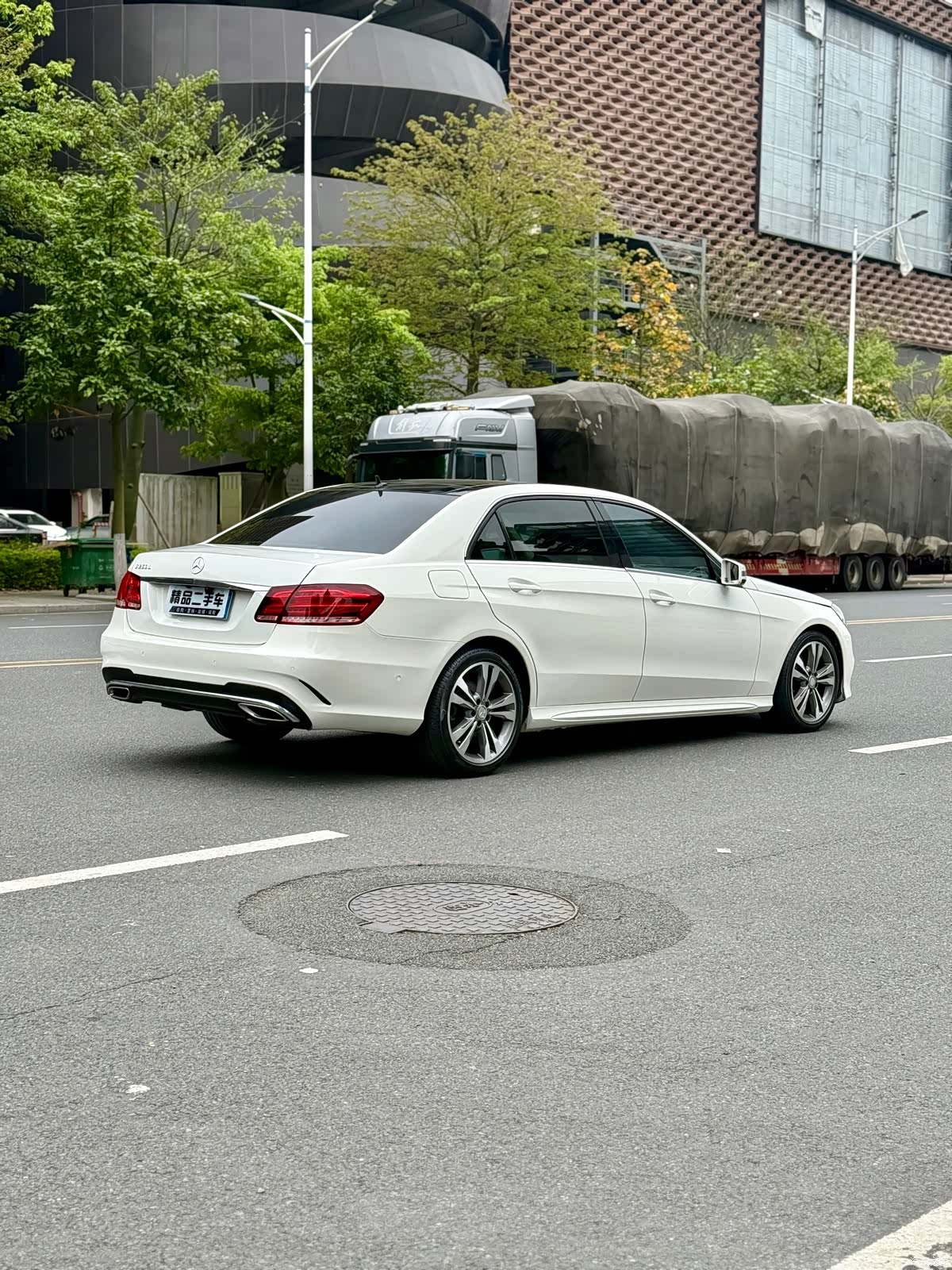 Mercedes-Benz E-Class, 2016 11