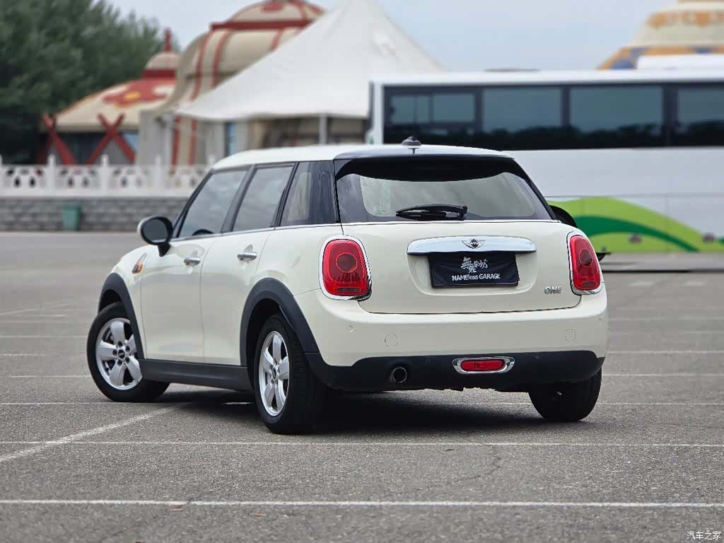 Mini ONE, 2016 4