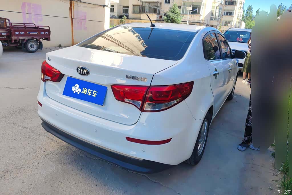 Kia K2, 2015 3
