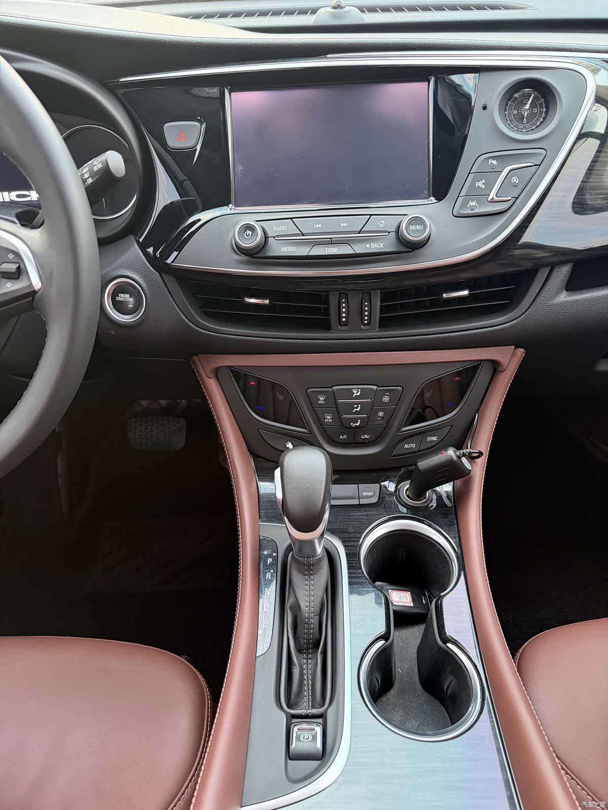 Buick Envision Plus, 2018 все фото