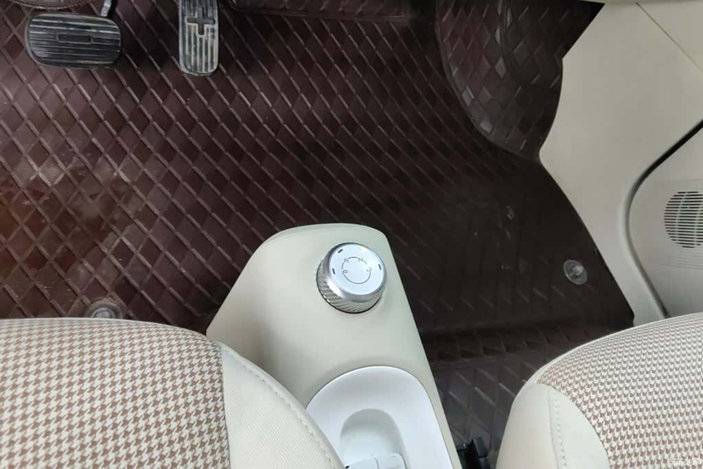 Wuling MINIEV, 2025 16
