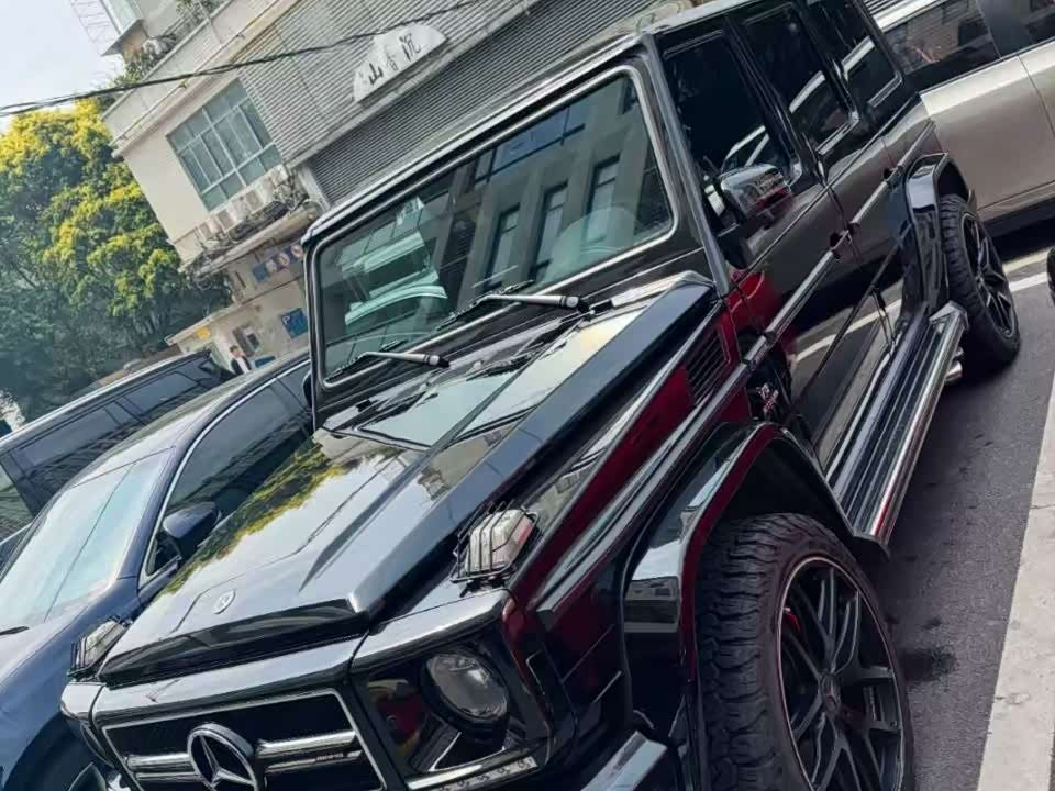 Mercedes-Benz G-class