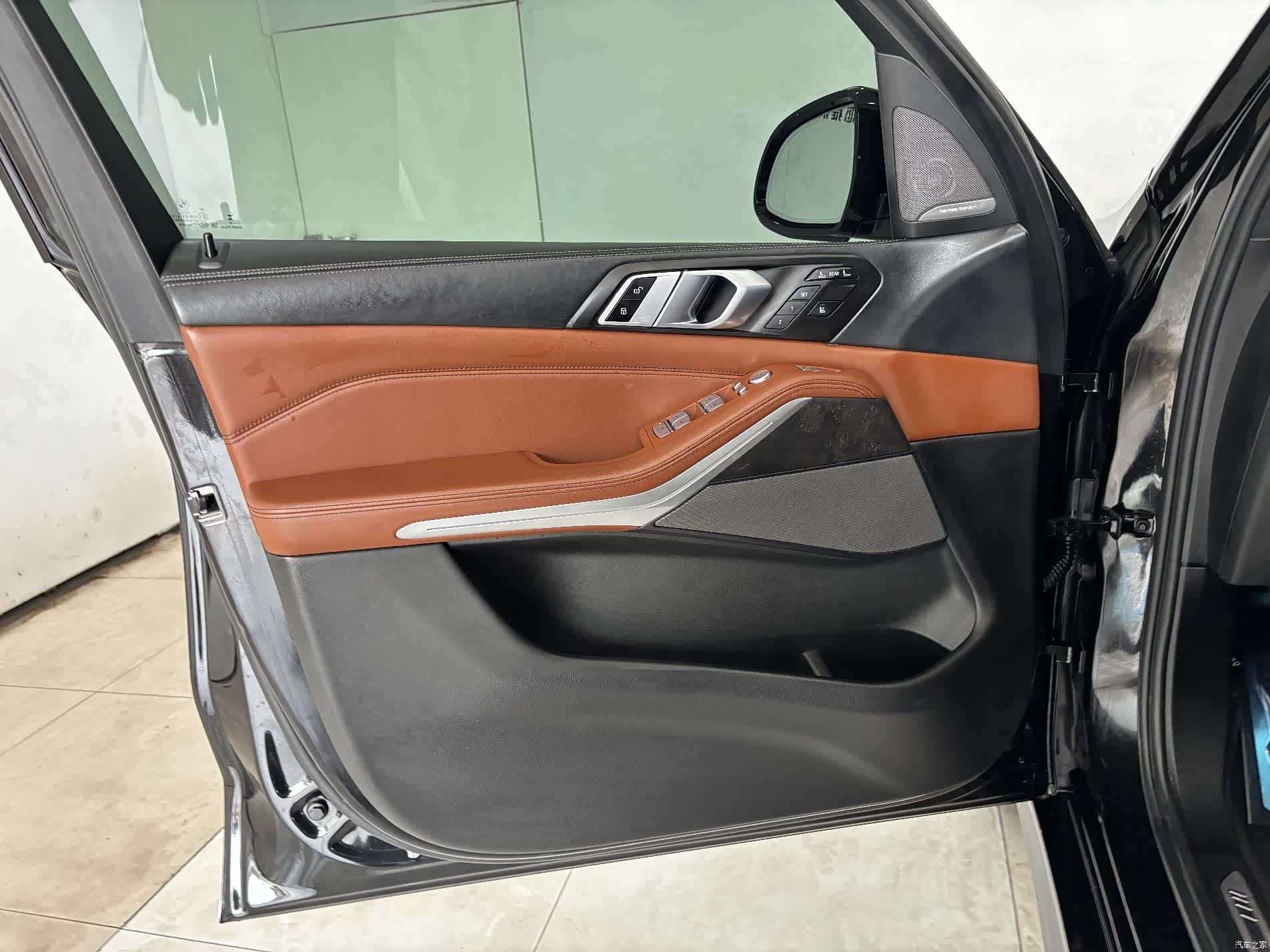 BMW X7, 2023 11
