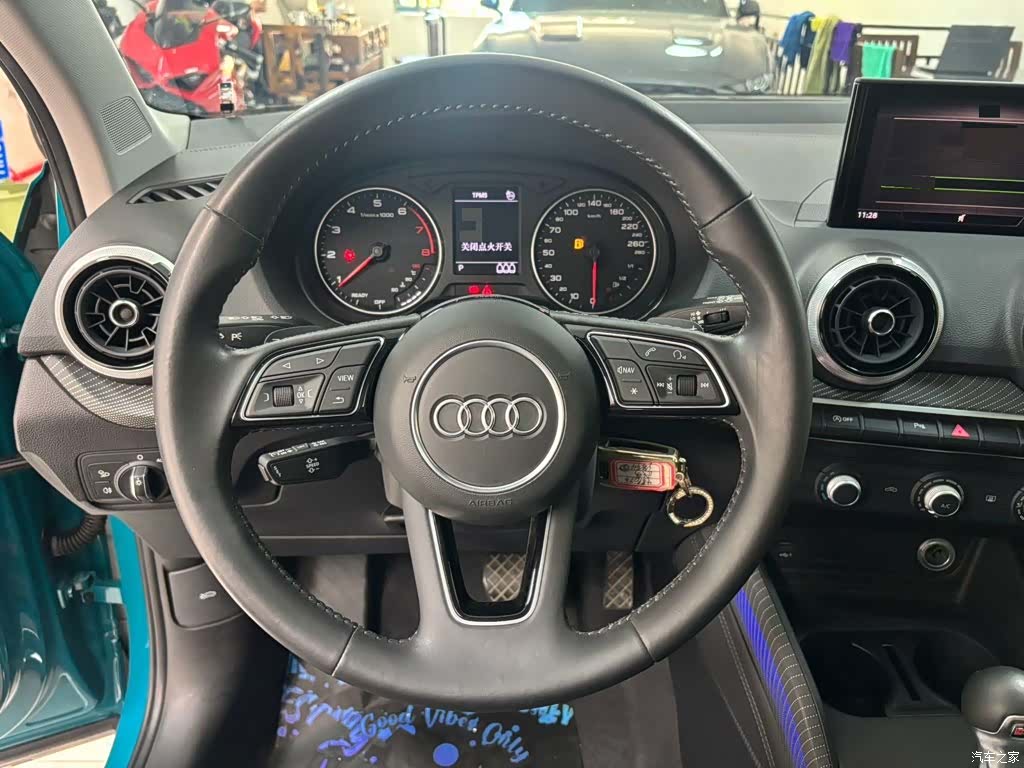 Audi Q2L, 2022 4