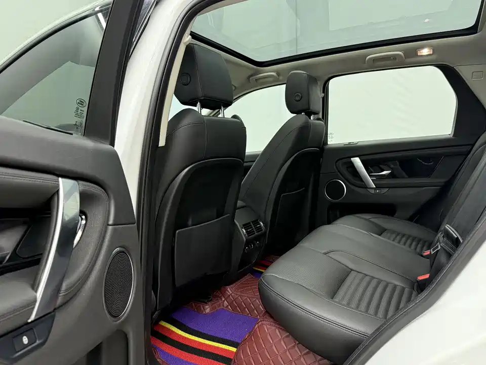 Land Rover Discover sports