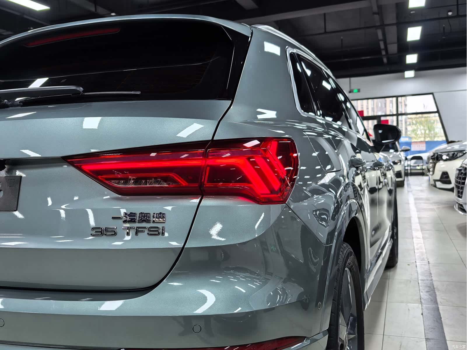 Audi Q3, 2022 все фото
