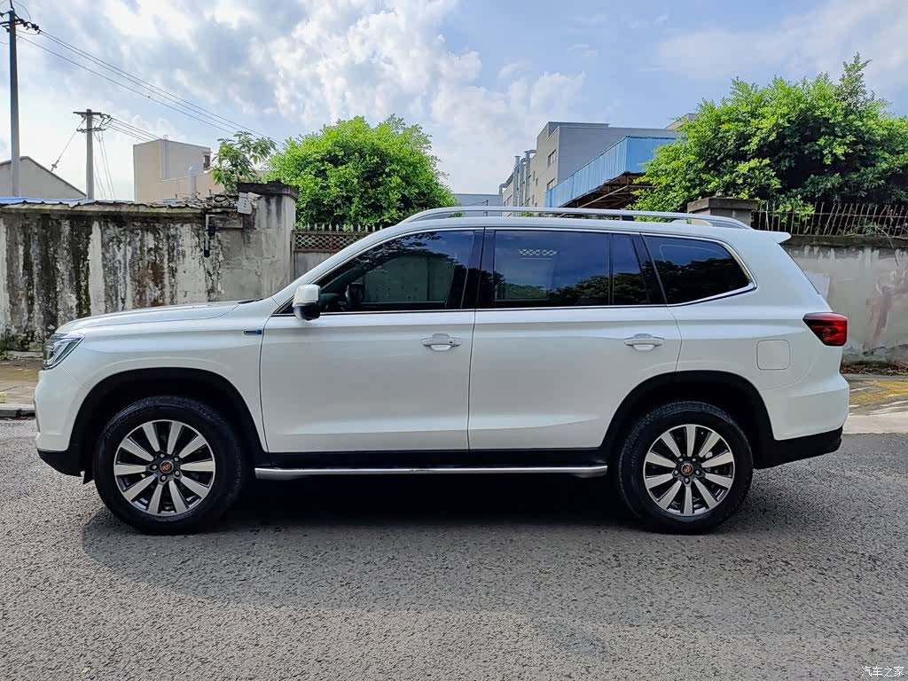 Roewe RX8, 2020 3