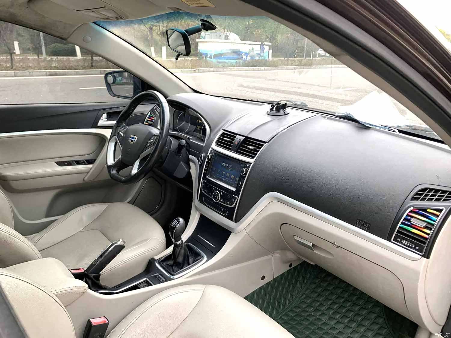 Geely Emgrand, 2015 14