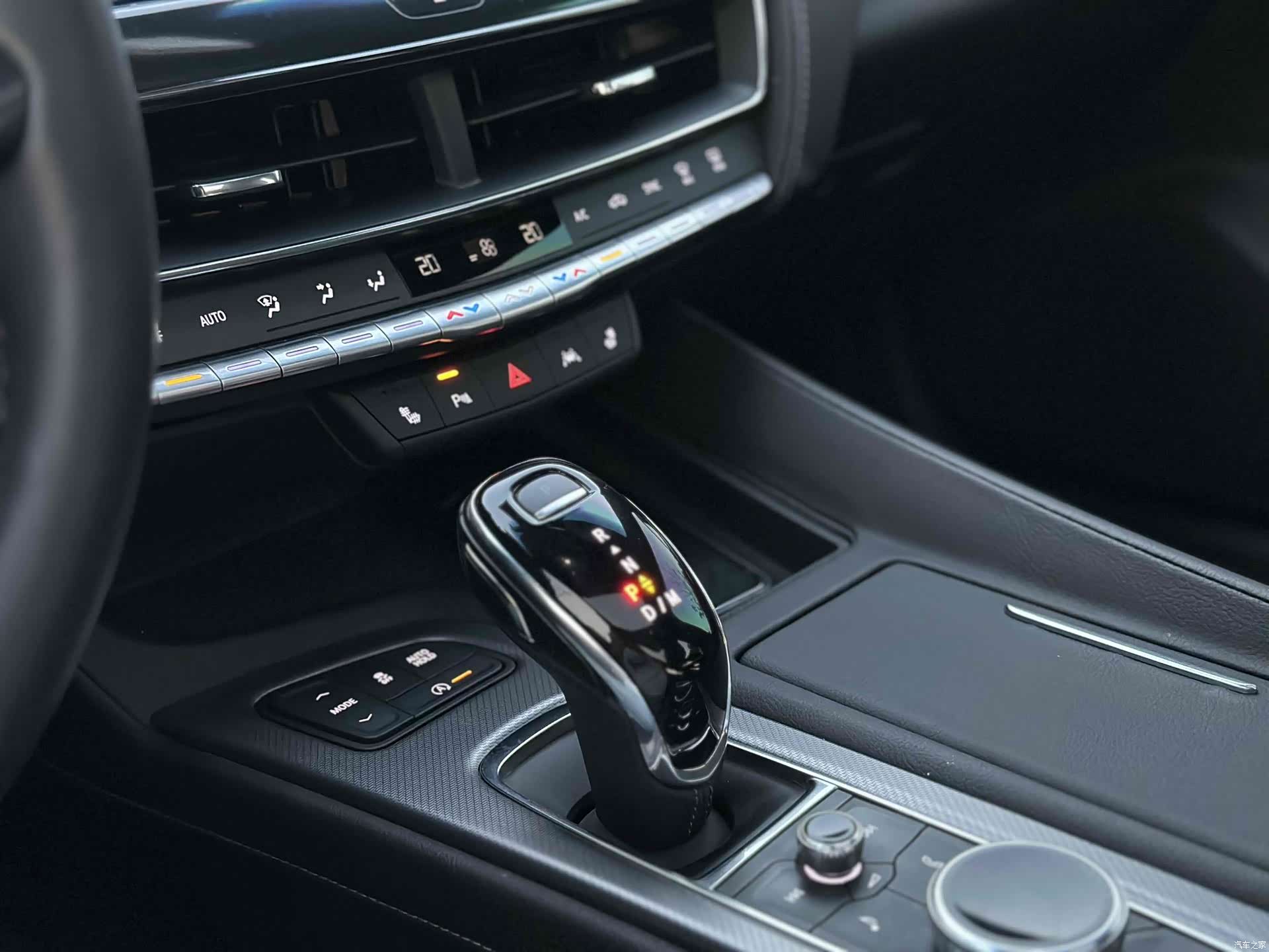 Cadillac CT5, 2022 10