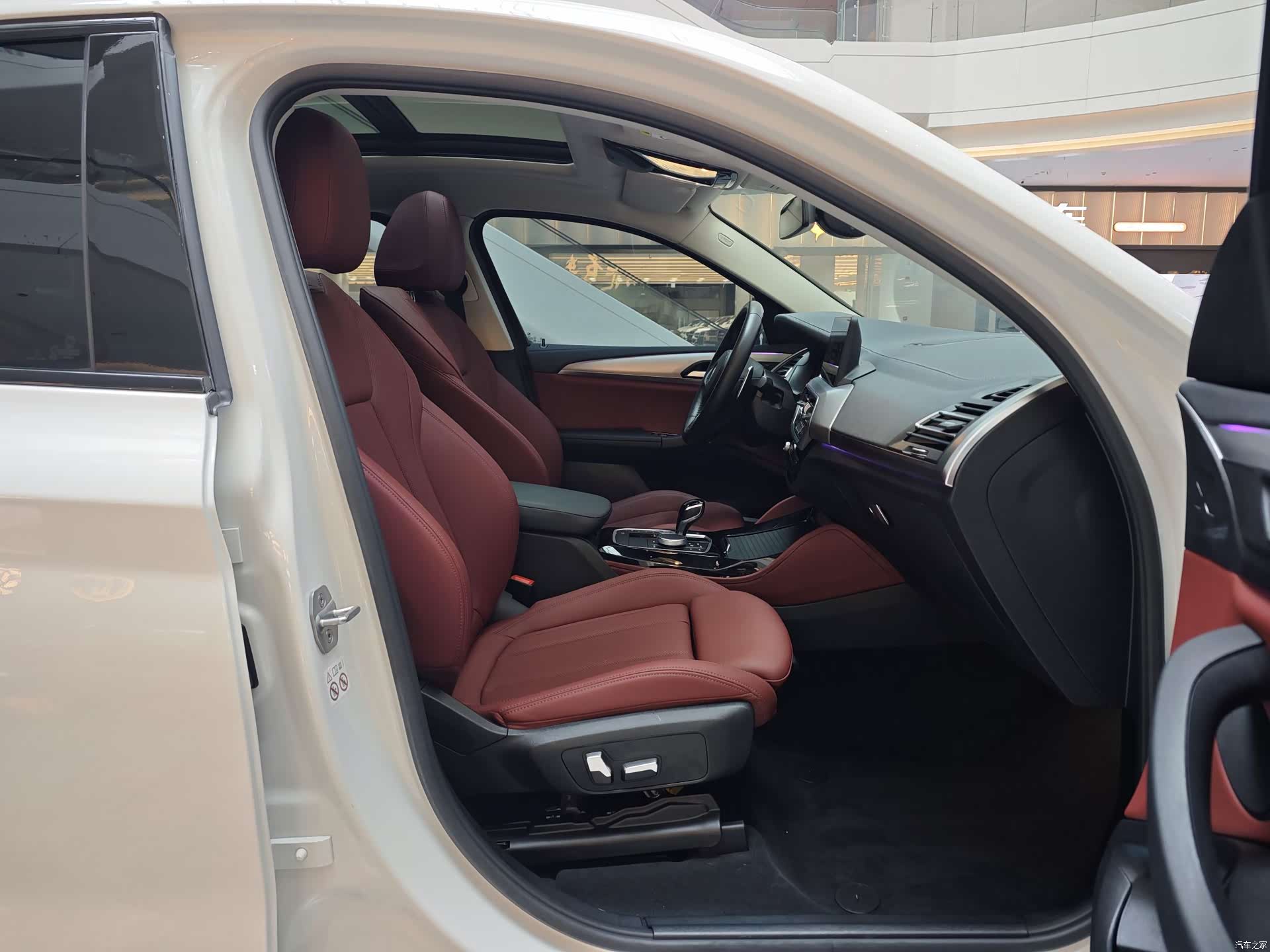 BMW X4, 2024 11