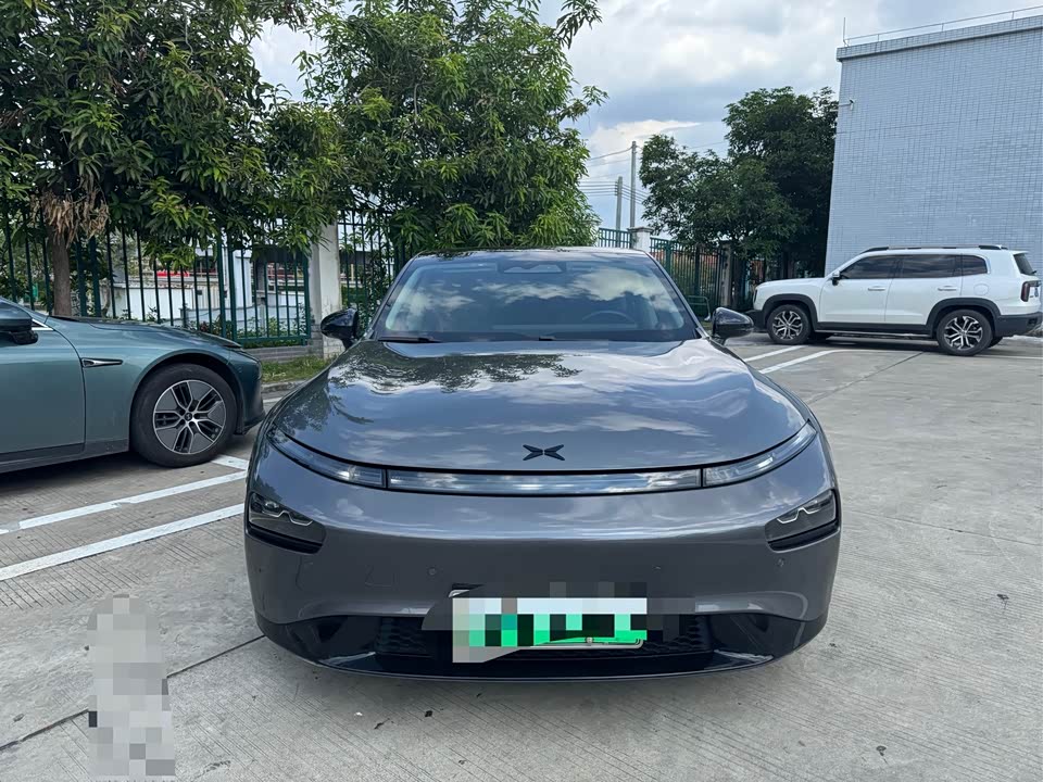 XPENG P7