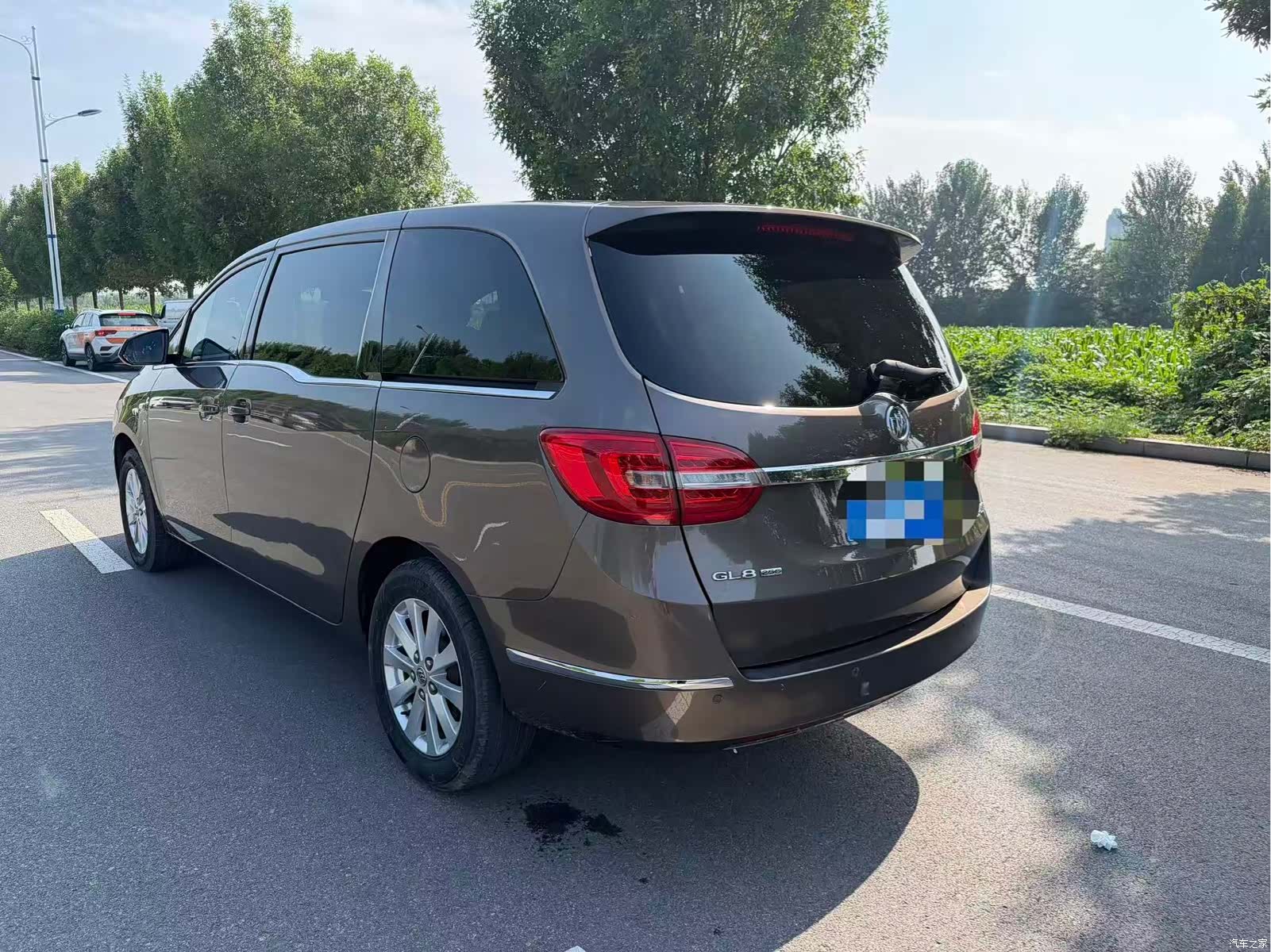 Buick GL8, 2019 9