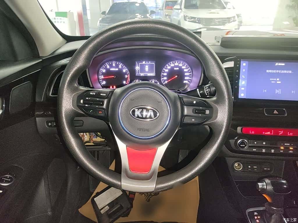Kia K4, 2017 11