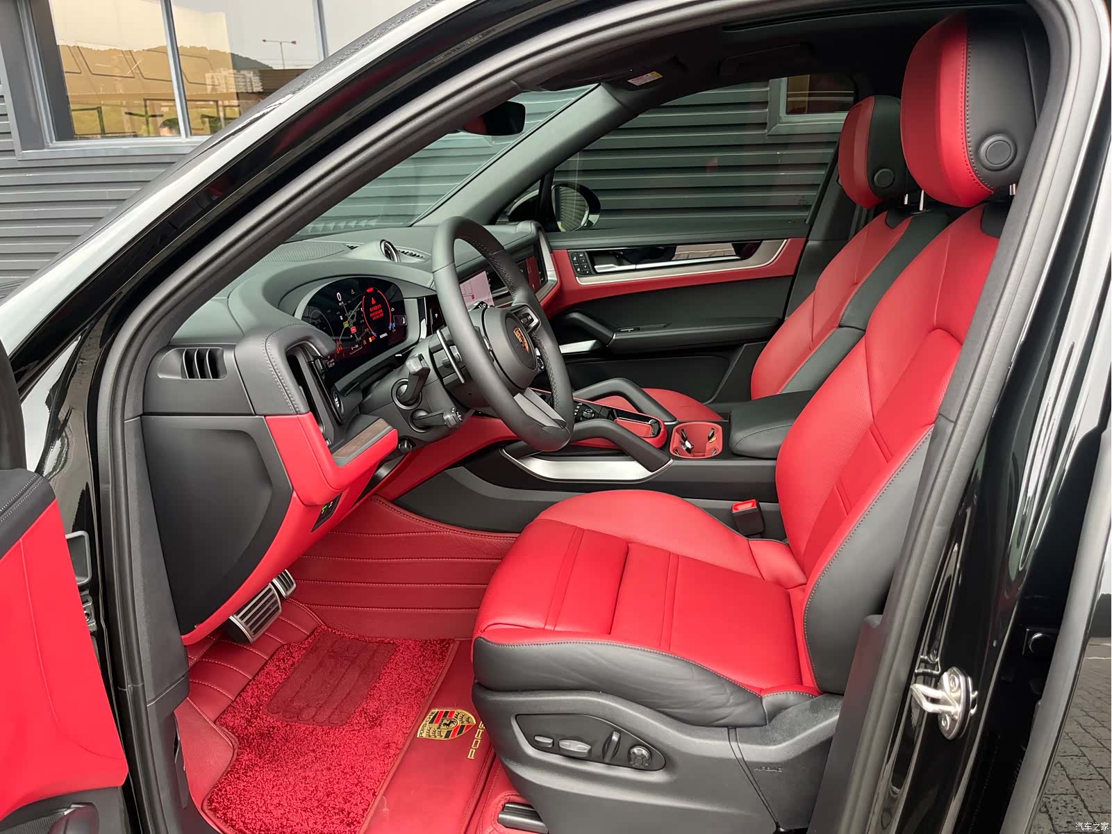 Porsche Cayenne, 2026 все фото