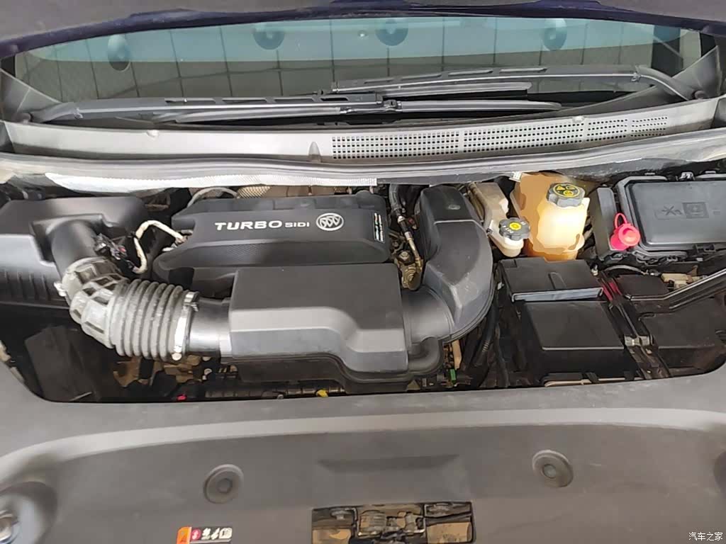 Buick GL8, 2020 20