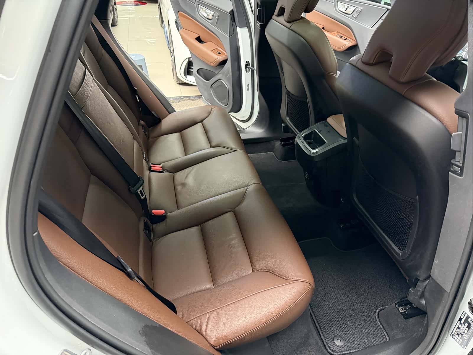 Volvo XC60, 2018 21