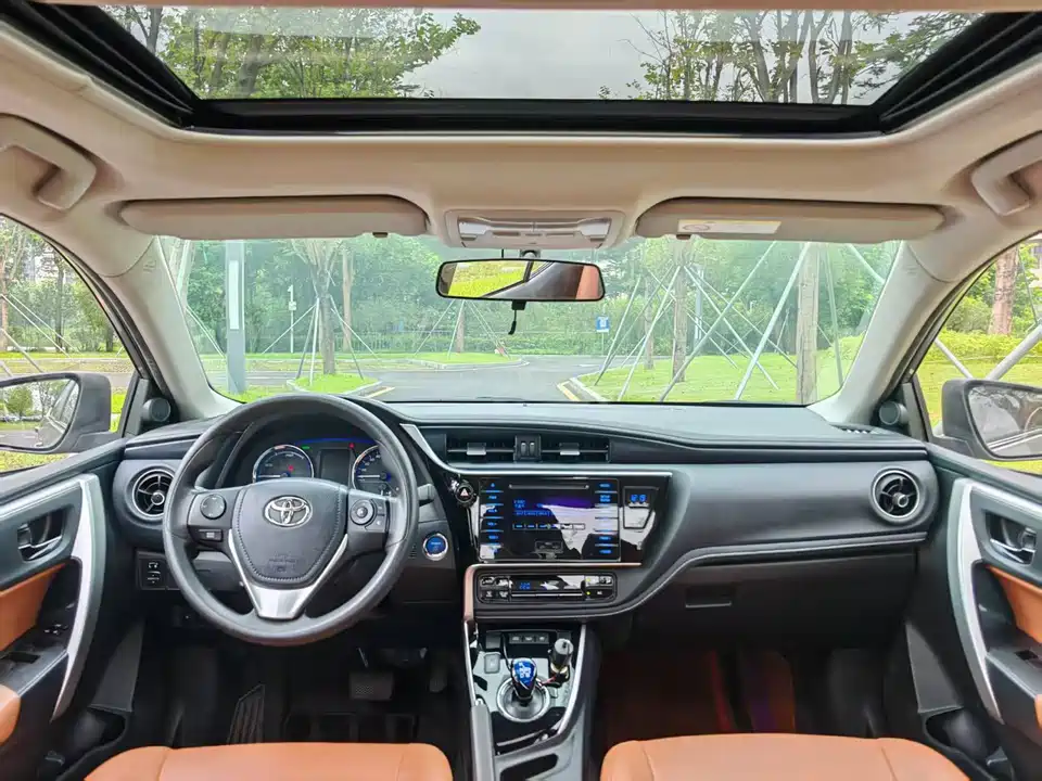 Toyota Corolla dual engine E+