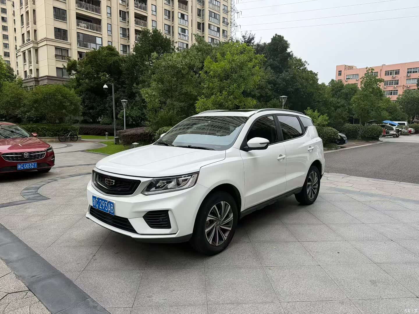 Geely X6, 2020 1