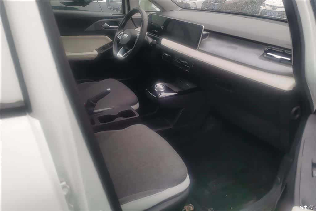 Geely E, 2024 8