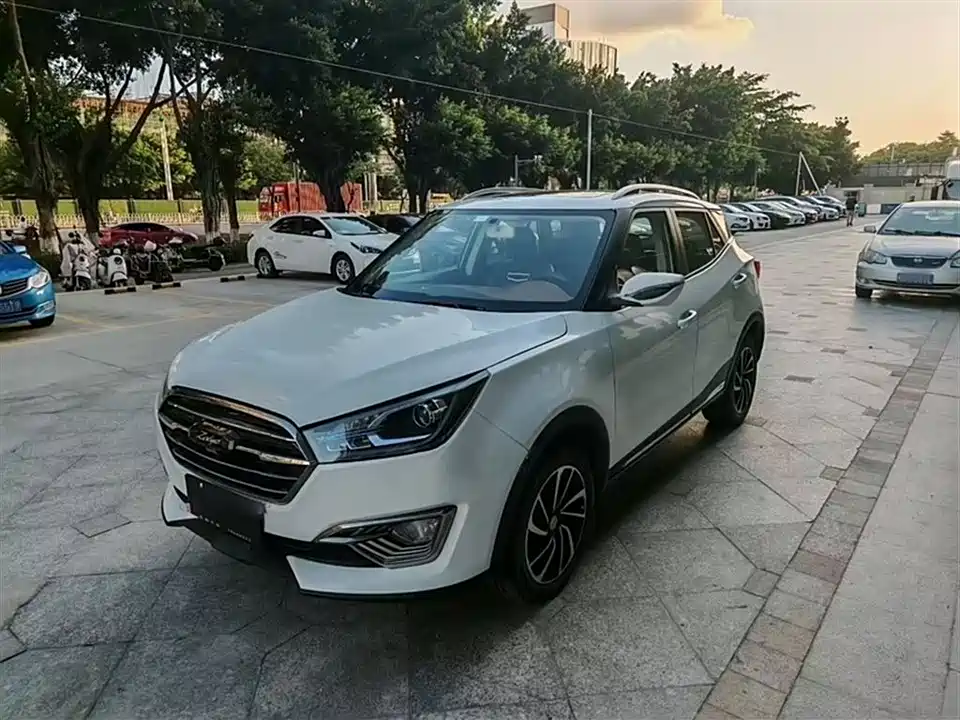 Zotye T300