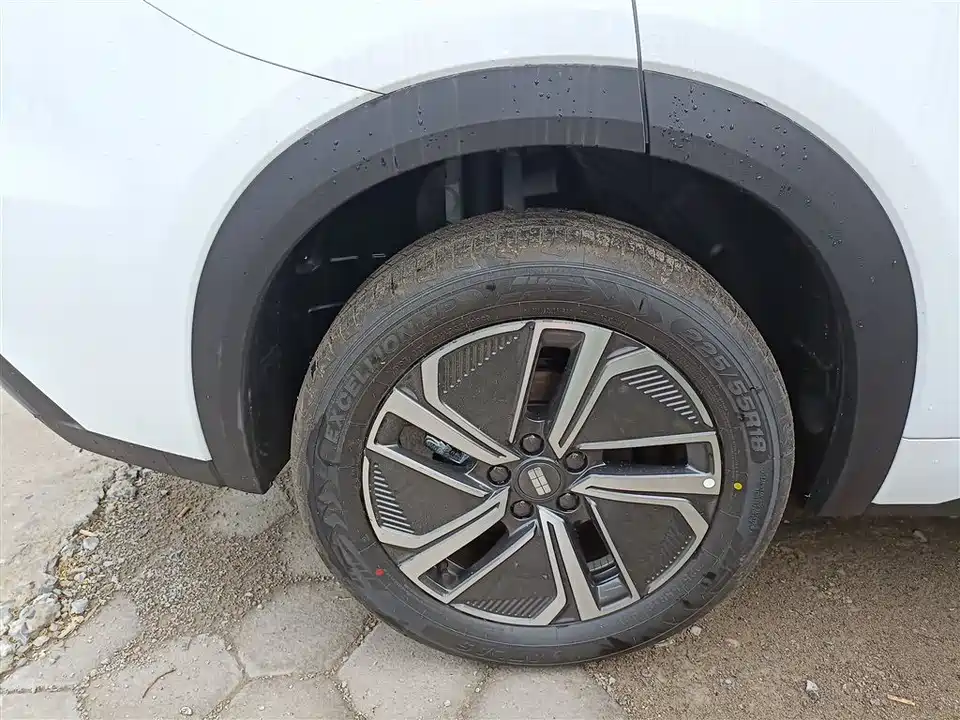 Geely Galaxy Galaxy Starship 7 EM-i